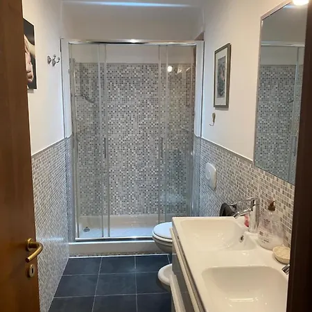 Апартаменты Ada's Garden House *