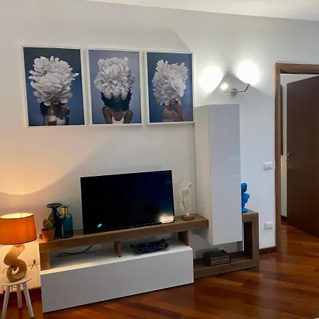 Ada's Garden House *